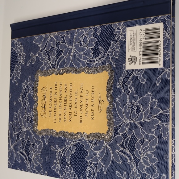 The Enchanted Doll's House Wedding Book. Hardcover Euc. - Picture 7 of 9